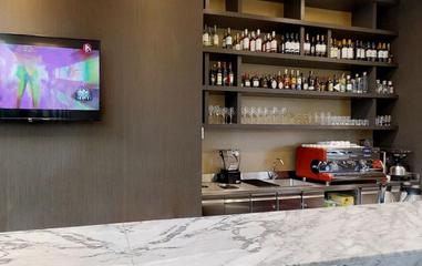 BAR Hotel ESTELAR Square Medellín