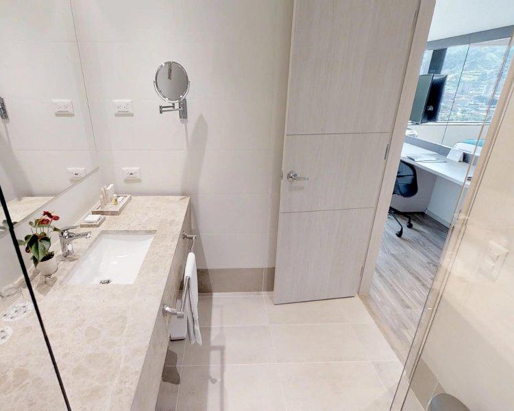 Standard King Room ESTELAR Square Colombia - Medellin Standard King Room ESTELAR Square Colombia - Medellin