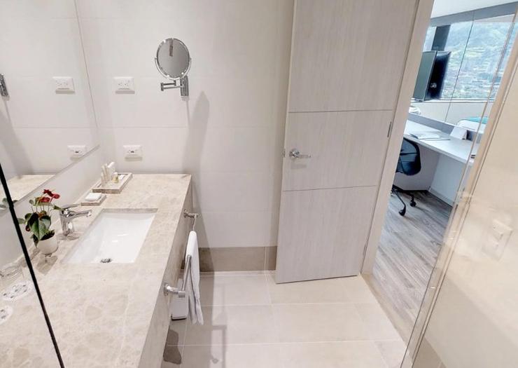 Habitación Estándar King ESTELAR Square Colombia - Medellín Habitación Estándar King ESTELAR Square Colombia - Medellín